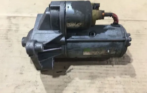 Renault Laguna II Starter motor 8200331251
