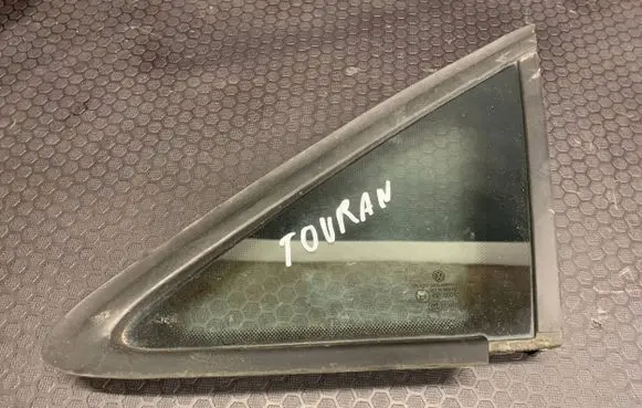 Volkswagen Touran I Front triangle window/glass 43R00048 E000255 DOT24M68AS2