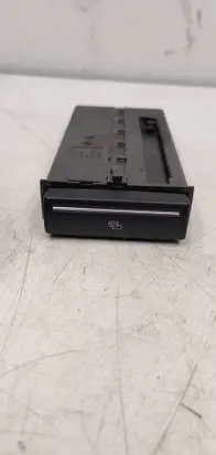 Audi A3 S3 8P Dashboard storage box/compartment 8P0941561