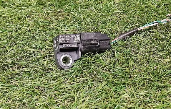 Ford Fiesta Airbag deployment crash/impact sensor BK2T14B006AC