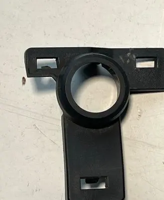 Peugeot 3008 III Front parking sensor holder (PDC) 13437473