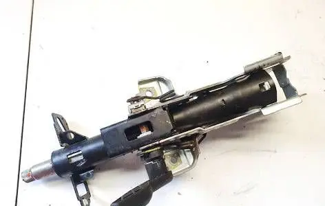 Volvo S60 Steering wheel axle p30680083