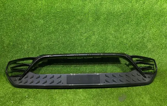 Cupra Born Front bumper lower grill 10E805903C