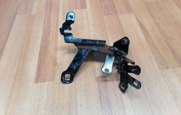 Renault Espace V (RFC) ABS pump bracket 478401352R