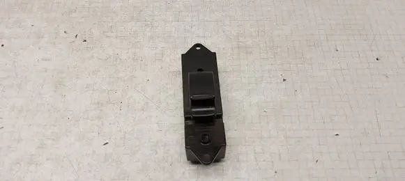 Mitsubishi Outlander Electric window control switch 8608A061 C8DD602M