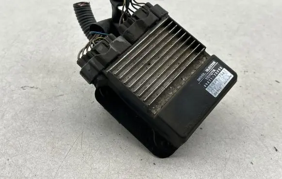 Toyota Corolla Verso E121 Fuel injection control unit/module 8987120050 1310001261