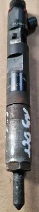 Renault Laguna II Fuel injector 8200049873