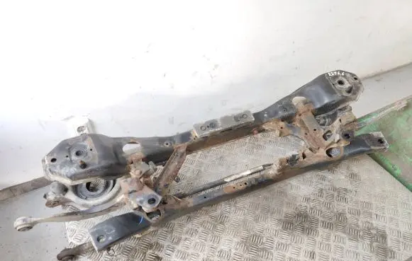 Volvo V40 Rear subframe 2583867 G12313RS1018