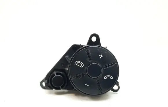 Mercedes-Benz Sprinter W906 Steering wheel buttons/switches 9069052000 33493701Q1 307916140162AA