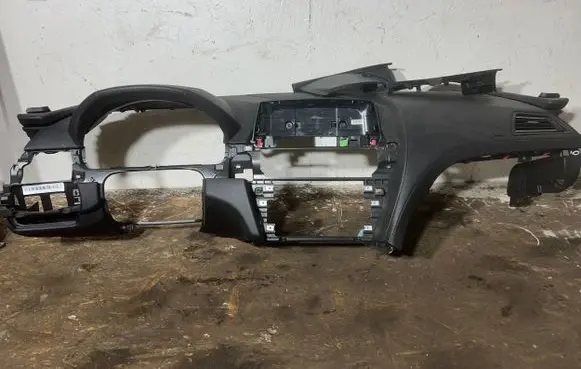 BMW 6 F06 Gran coupe Dashboard
