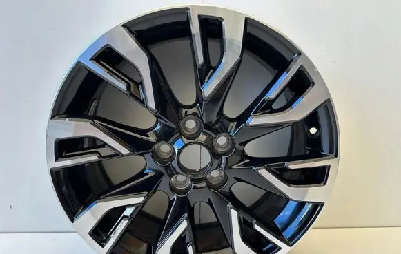 Mitsubishi Outlander R18 alloy rim 4250D744