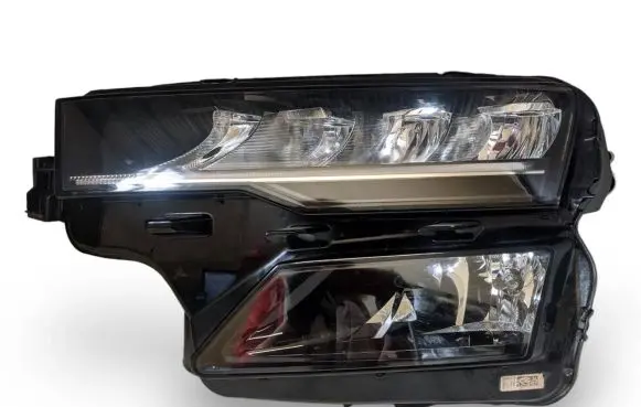 Skoda Karoq Headlight/headlamp 57B941009 0022563508