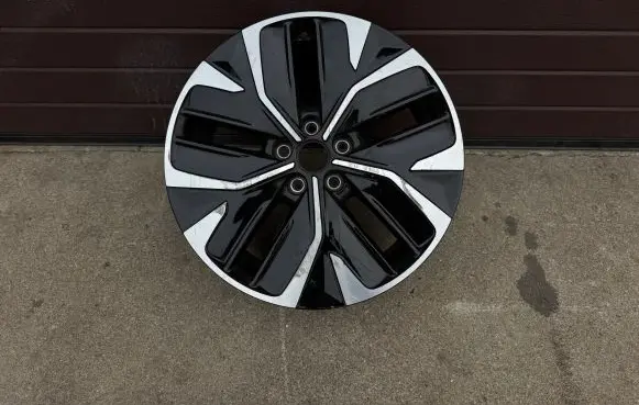 R19 alloy rim