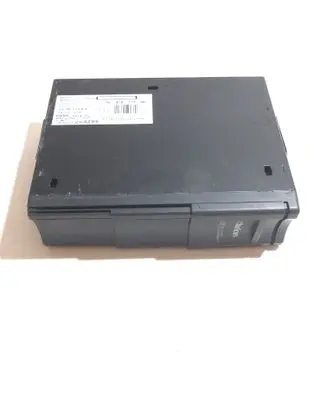 Peugeot 407 CD/DVD changer 9647427980 200206 CL061060265138