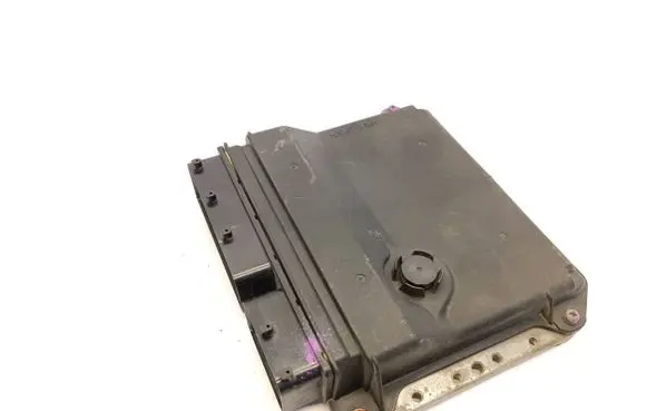 Toyota Auris 150 Engine control unit/module 8966102s31 89661-02s31 MB275900-2630