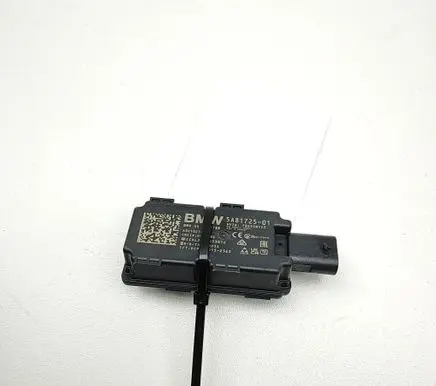 BMW X6 G06 Keyless system antenna 5A81725 A3C10274508