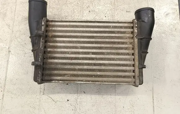 Volkswagen PASSAT B5 Intercooler radiator 058145805