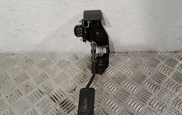 Toyota Corolla Verso AR10 Accelerator throttle pedal 7801013011