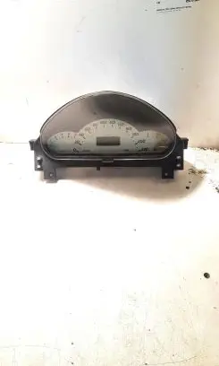 Mercedes-Benz A W168 Speedometer (instrument cluster) A1685408011 0105170357 09055699901