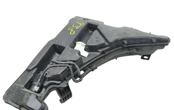 Windshield washer fluid reservoir/tank