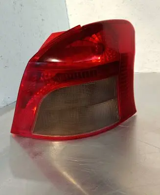 Toyota Yaris Rear/tail lights