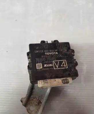 Toyota Avensis T270 Other control units/modules 8996020200