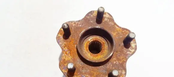 Nissan X-Trail T31 Rear wheel hub