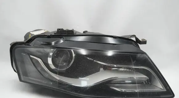 Audi A4 S4 B8 8K Headlight/headlamp 8K0941004C 0301240272