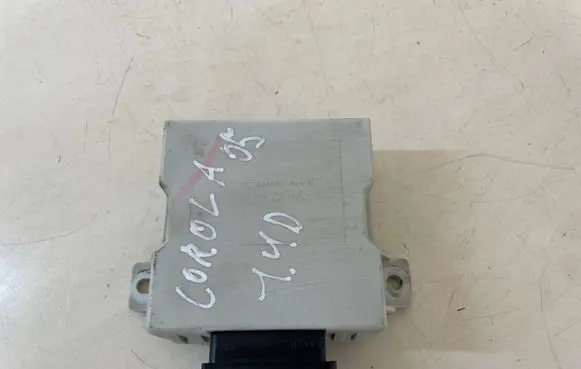 Toyota Corolla E120 E130 Window wiper relay 150696