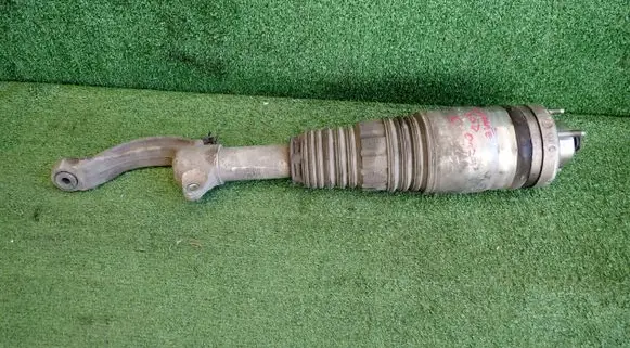 Maserati Levante Air suspension front shock absorber 06701007160