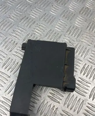 Opel Insignia A Positive cable (battery) 525230582