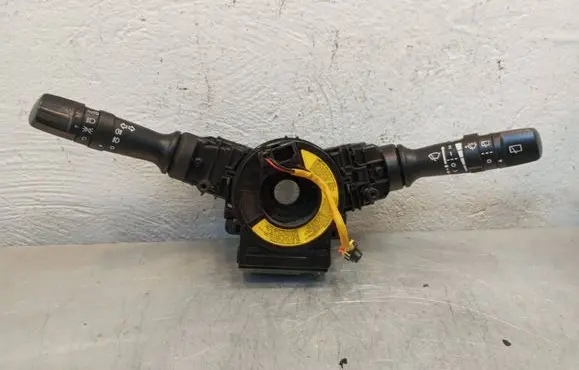 KIA Ceed Wiper turn signal indicator stalk/switch T21K201482