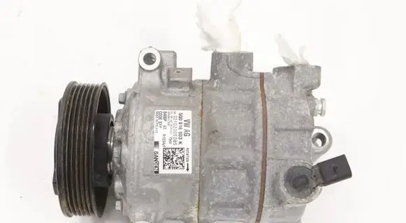 Volkswagen Polo VI Air conditioning (A/C) compressor (pump) 5Q0816803K