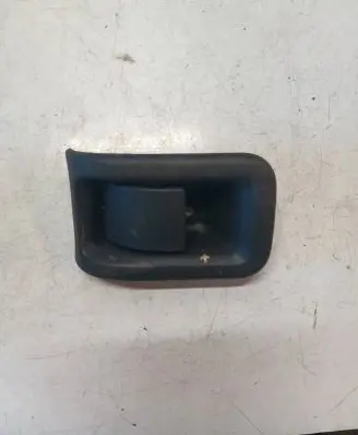 Volvo V70 Engine bonnet (hood) release handle 30779851