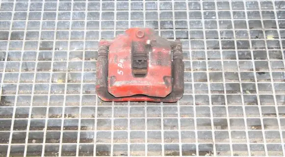 Mercedes-Benz C W204 Front brake caliper