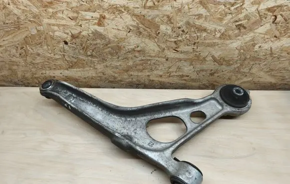 Renault Austral Front lower control arm/wishbone