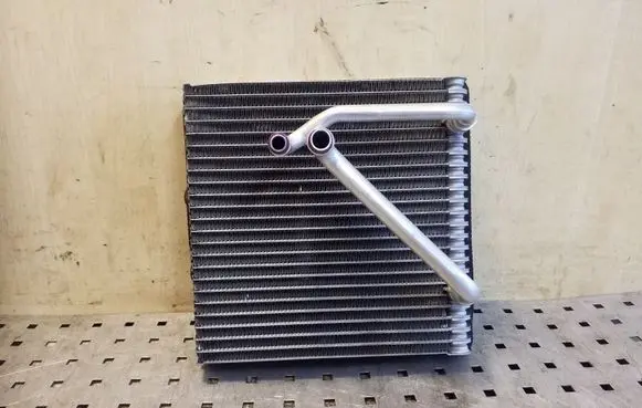 Volkswagen Eos Air conditioning (A/C) radiator (interior) 