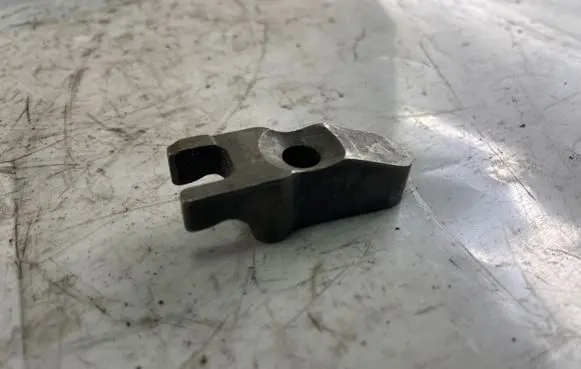 Hyundai Accent Fuel Injector clamp holder