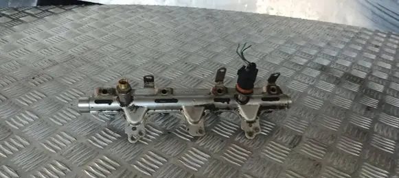 Audi A4 S4 B8 8K Fuel main line pipe 1019139S02