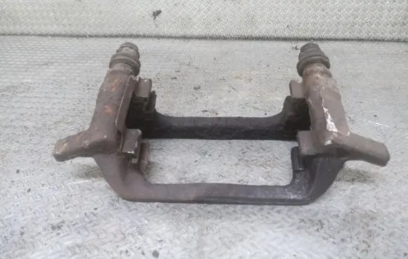 Peugeot 407 Front Brake Caliper Pad/Carrier 