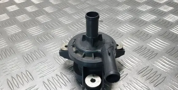Toyota RAV 4 (XA40) Electric auxiliary coolant/water pump G904048010
