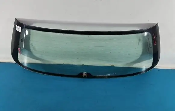 Volkswagen PASSAT B6 Rear windscreen/windshield window IMPRK1549559