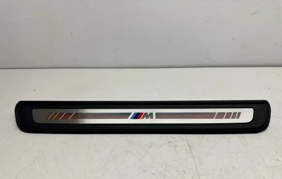 BMW 3 G20 G21 Front sill trim cover 7407387