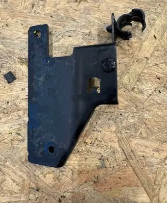 Renault Trafic II (X83) Radiator mount bracket 625769023R 93865493