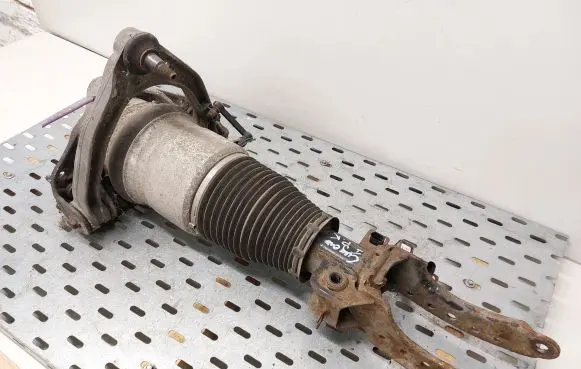 Porsche Cayenne (9PA) Front air suspension shock absorber 7L5412021AK