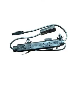 Mercedes-Benz C W203 Aerial antenna amplifier 2028202389 A2028202389