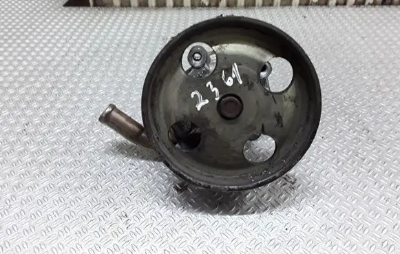 Mazda 2 Power steering pump