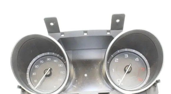 Jaguar XE Speedometer (instrument cluster) GX7310849BF