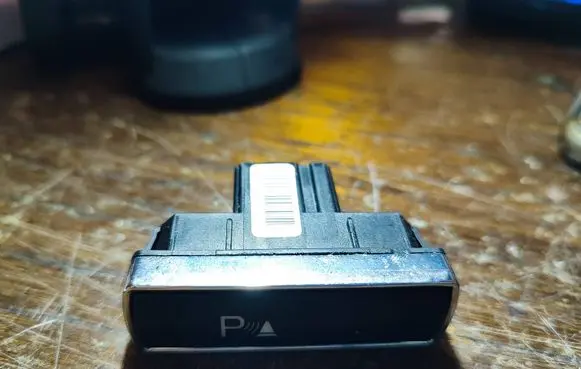 Ford S-MAX Parking (PDC) sensor switch 15A860AA