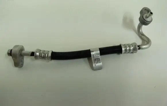 Land Rover Evoque II Air conditioning (A/C) pipe/hose K8D219E932AB
